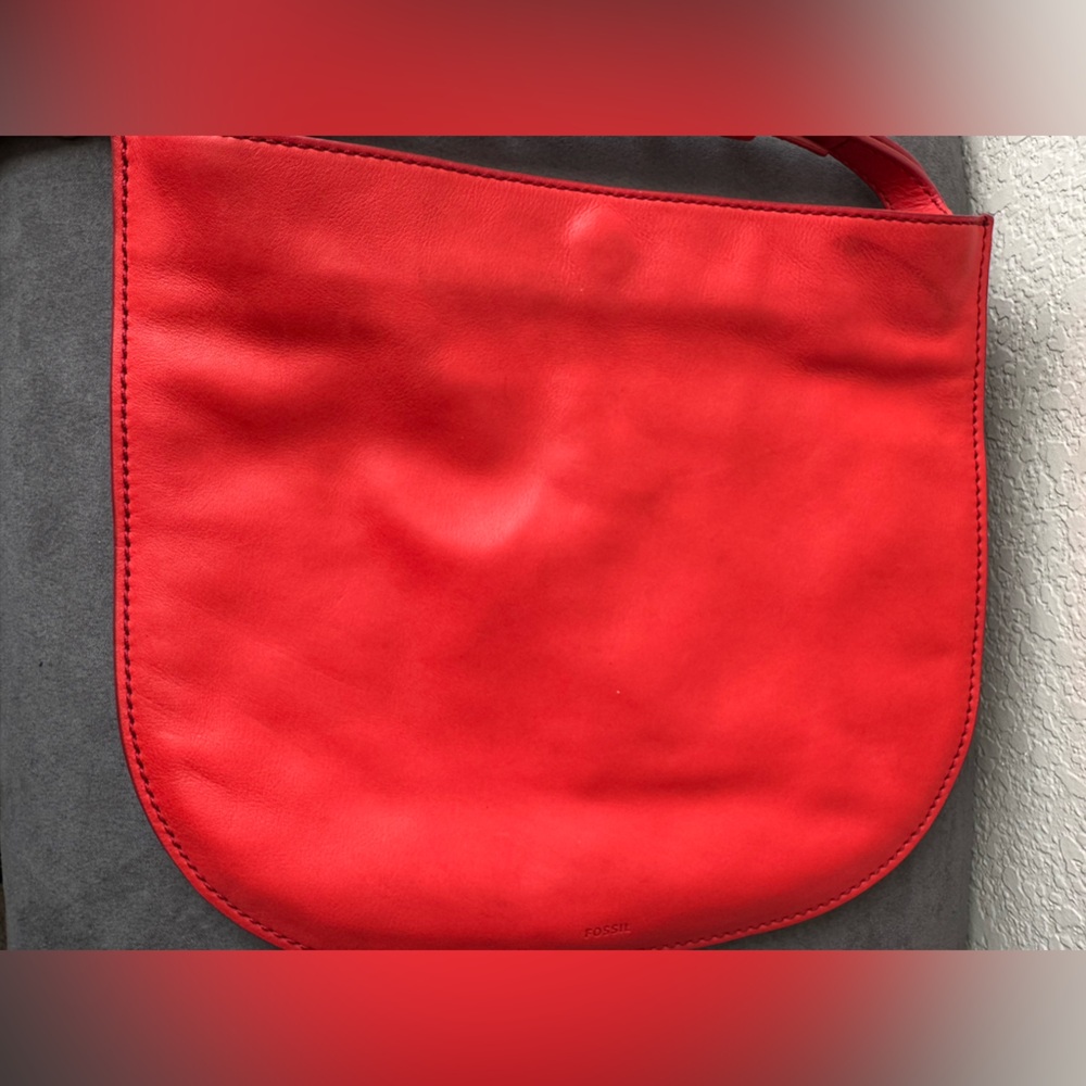 Fossil Chili Red Leather Saddle Bag - Picture 13 of 13